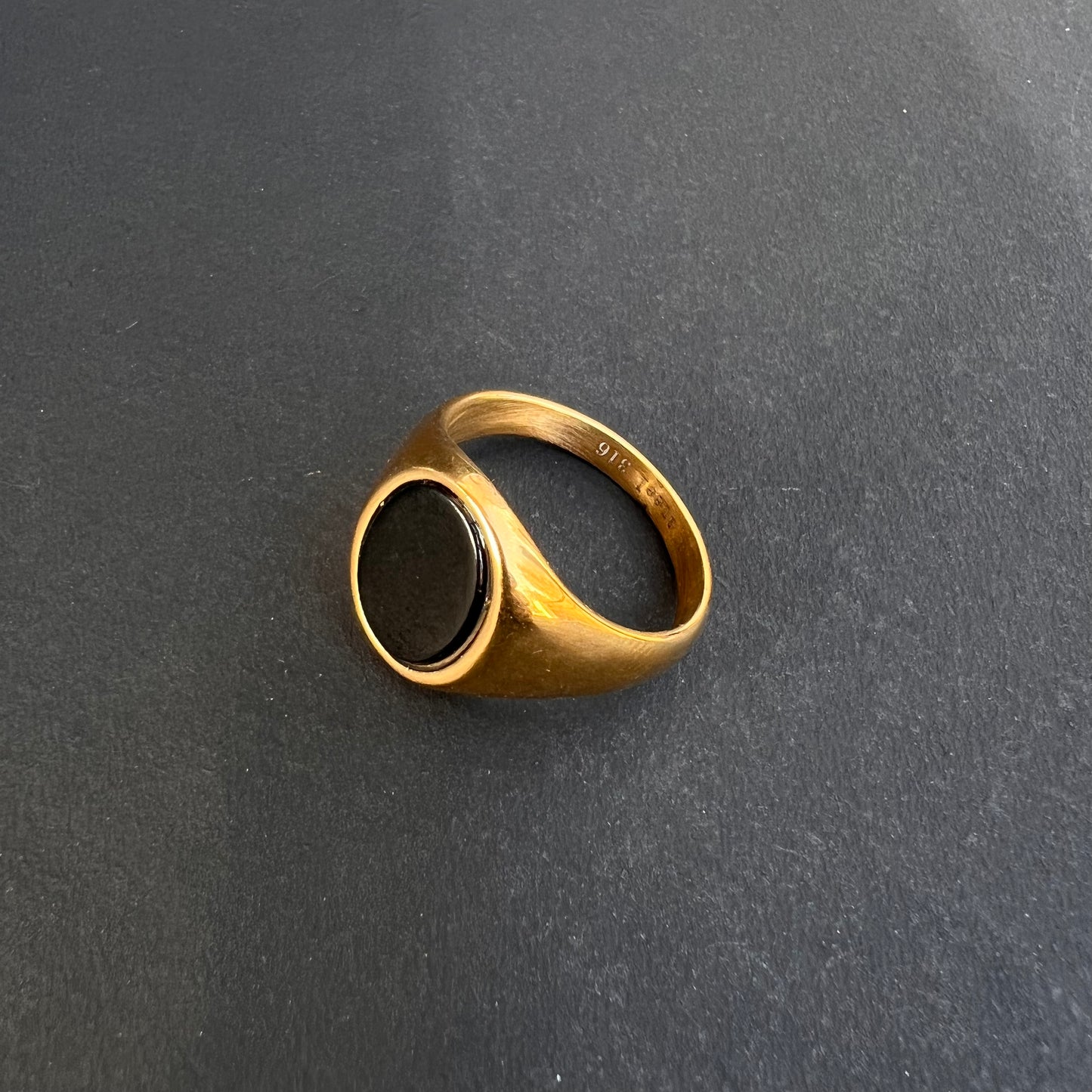 Round Gold with Black Stone Unisex Stainless Steel Ring